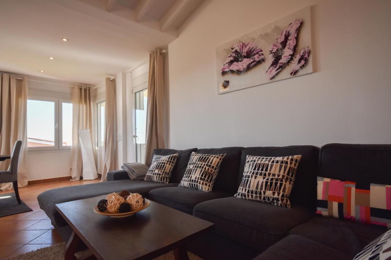 In The Second Line, Modern Beachfront Holiday Home In Costabella, Marbella Esterno foto